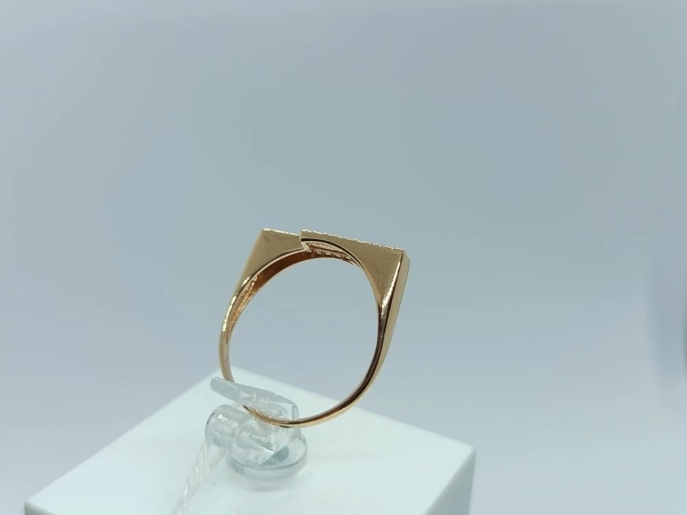 КОЛКМИ585 КОЛЬЦО С КАМНЯМИ (Au 585)