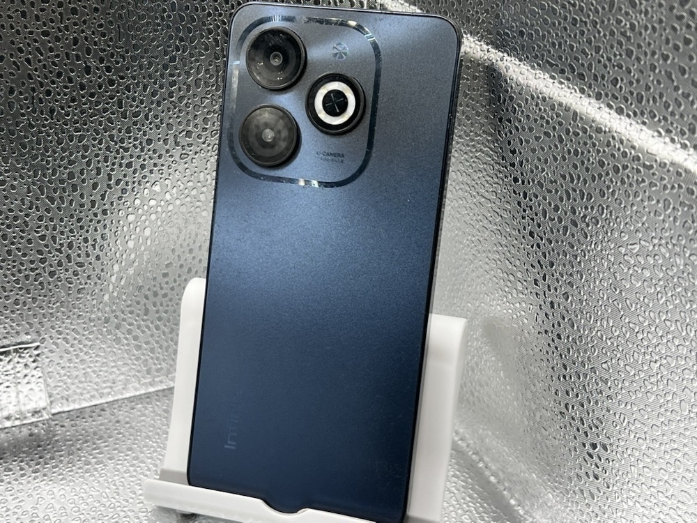 Смартфон Infinix Smart 8 4/128