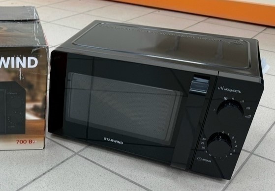 Микроволновая печь Starwind SMW4520