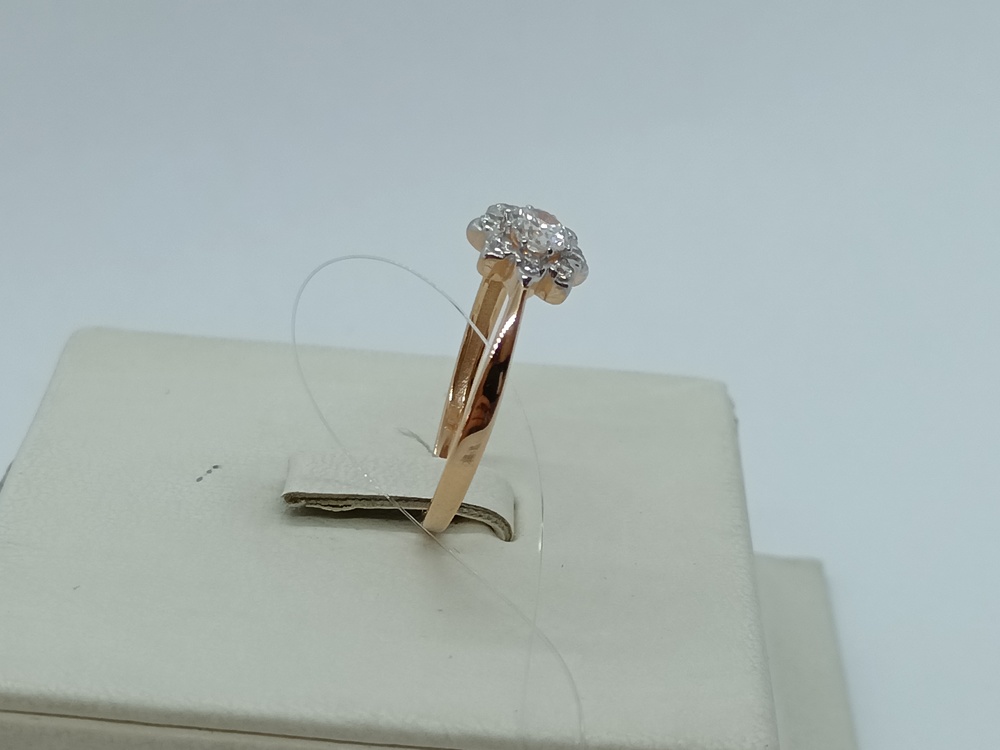 01-117797 КОЛЬЦО С КАМНЯМИ (Au 585)