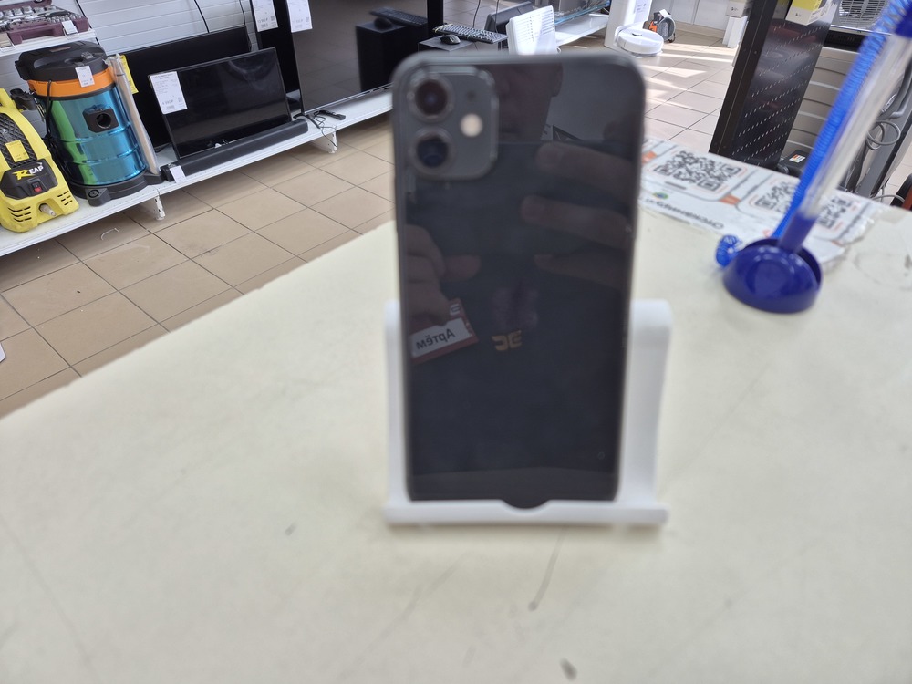 Смартфон Apple iPhone 11 128Gb