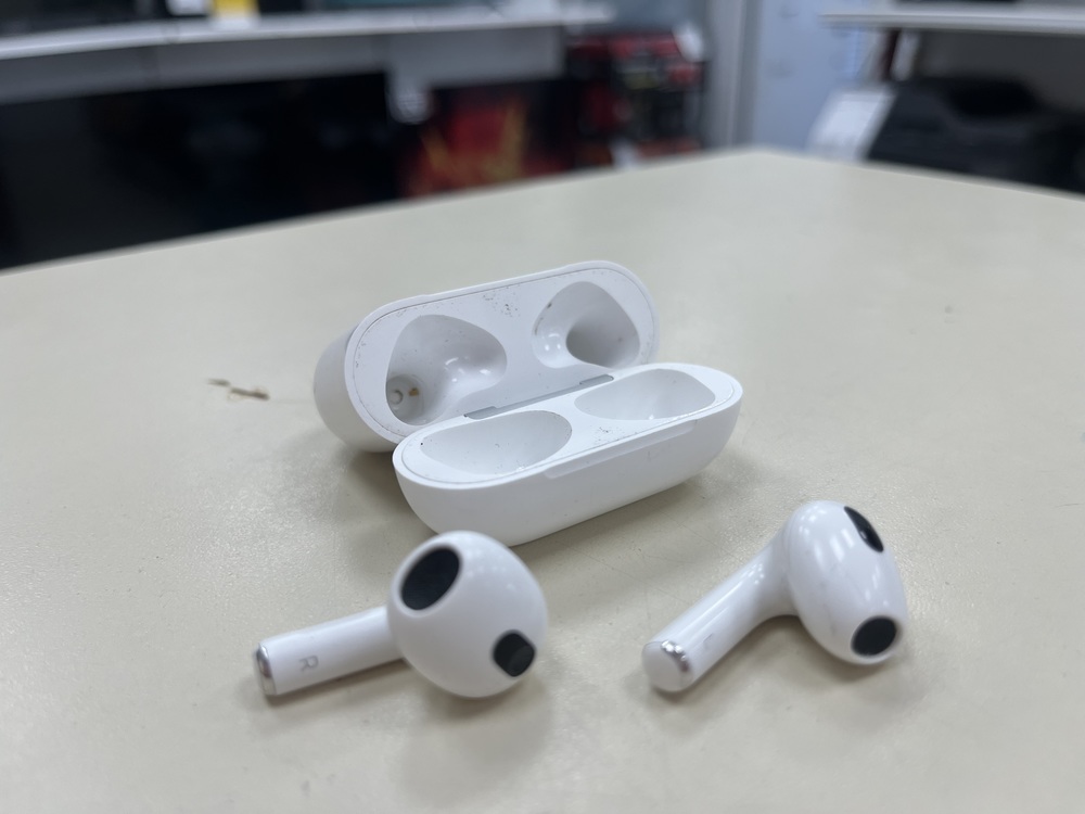 Наушники беспроводные Apple Airpods 3