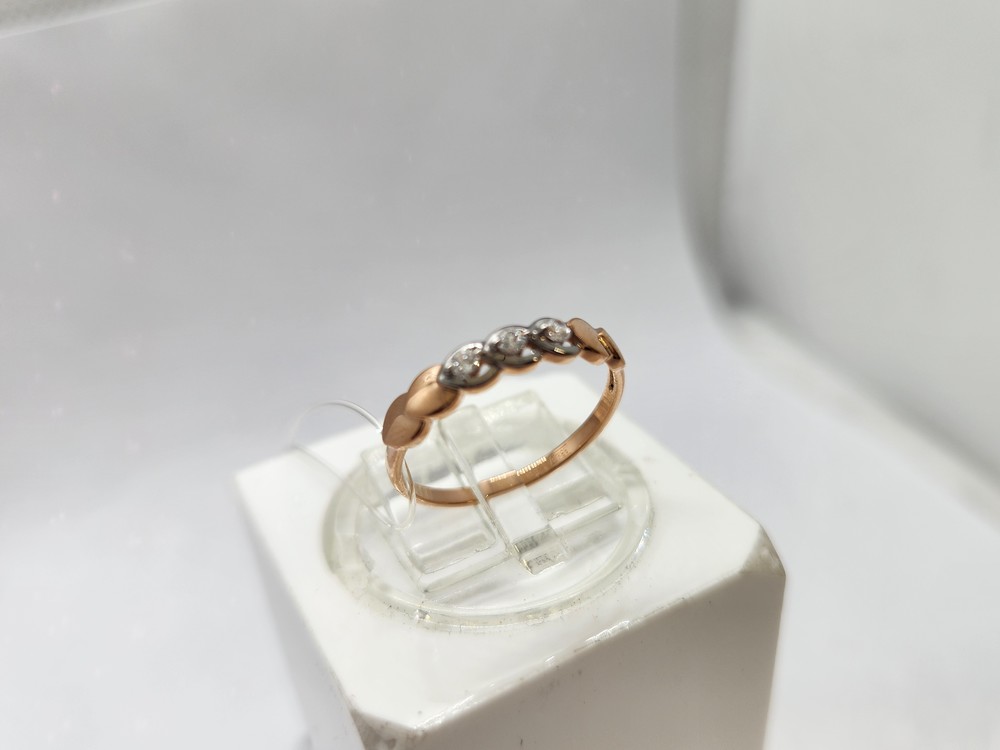 КОЛЬЦО С КАМНЯМИ (Au 585)