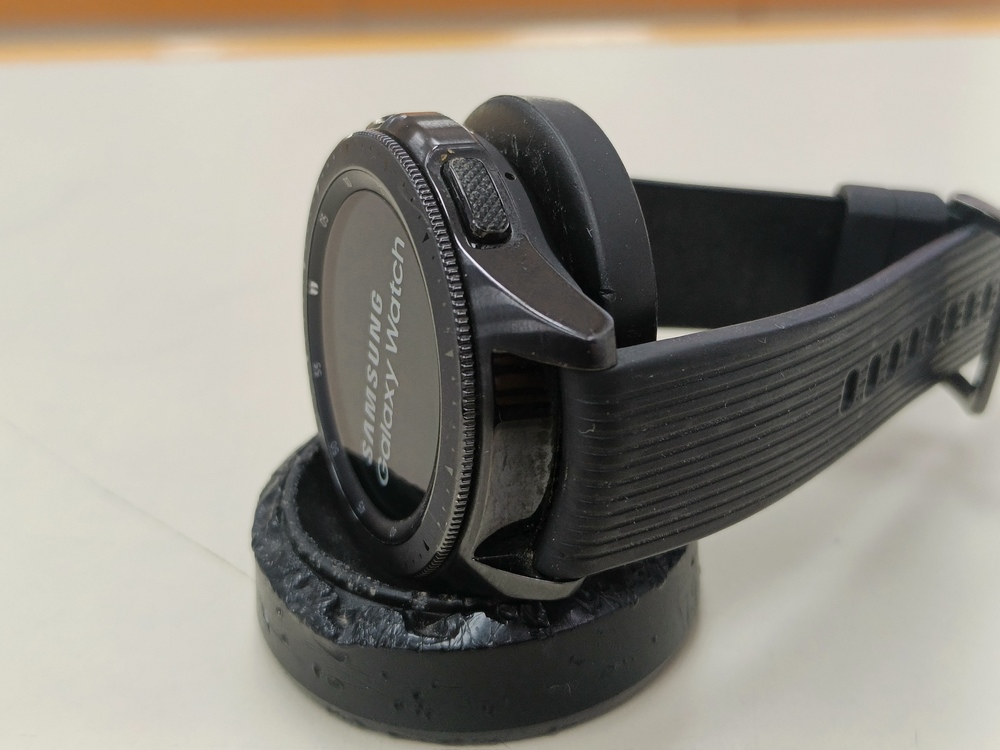 Смарт-часы Samsung Galaxy Watch SM-R810