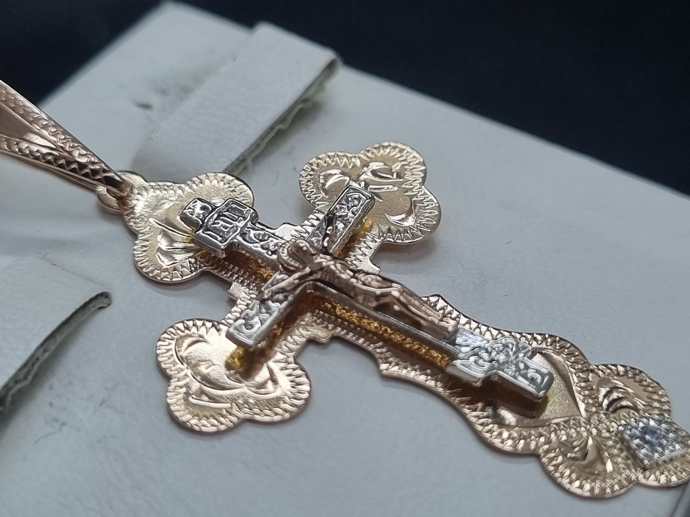 ПОДВЕСКА КРЕСТ С КАМНЕМ (Au 585)