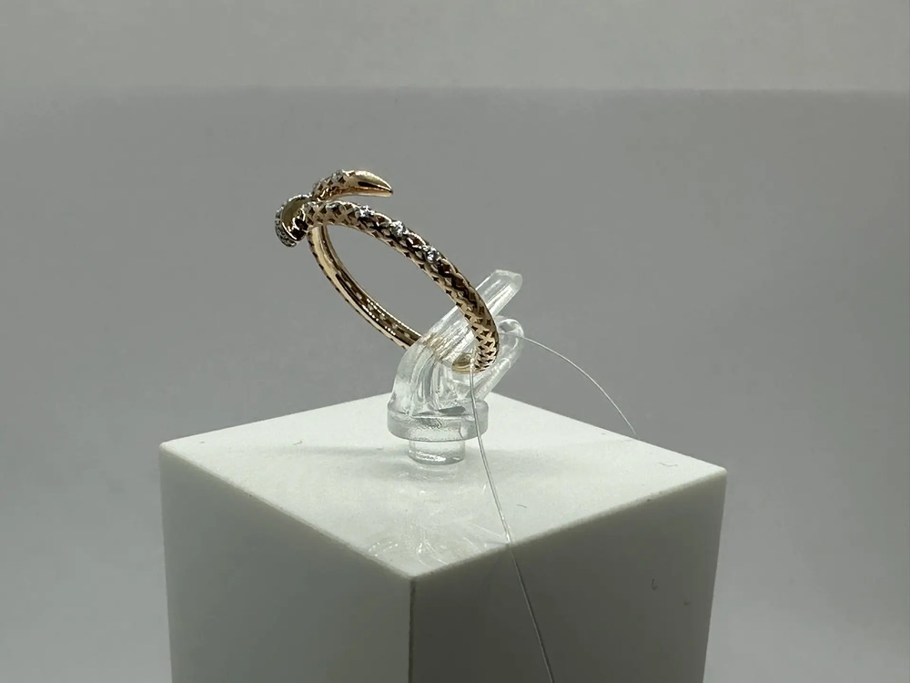 КОЛЬЦО С КАМНЯМИ (Au 585)