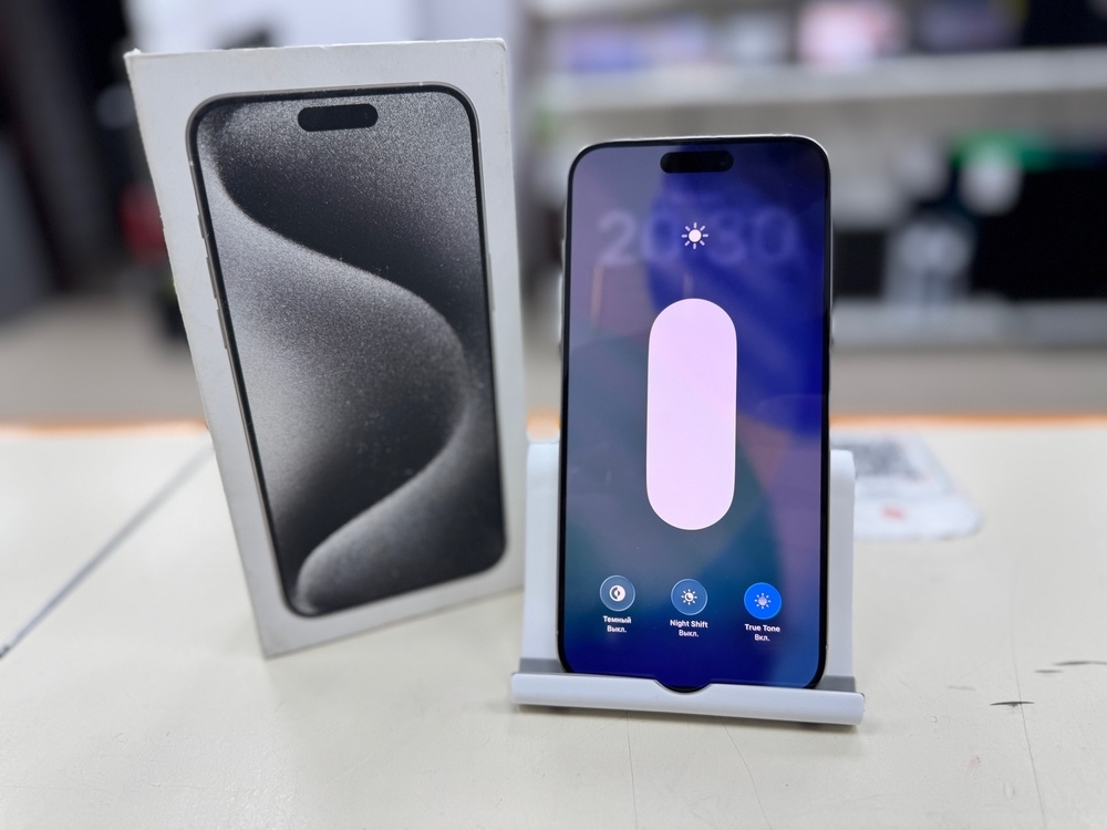 Смартфон Apple iPhone 15 Pro Max 256Gb