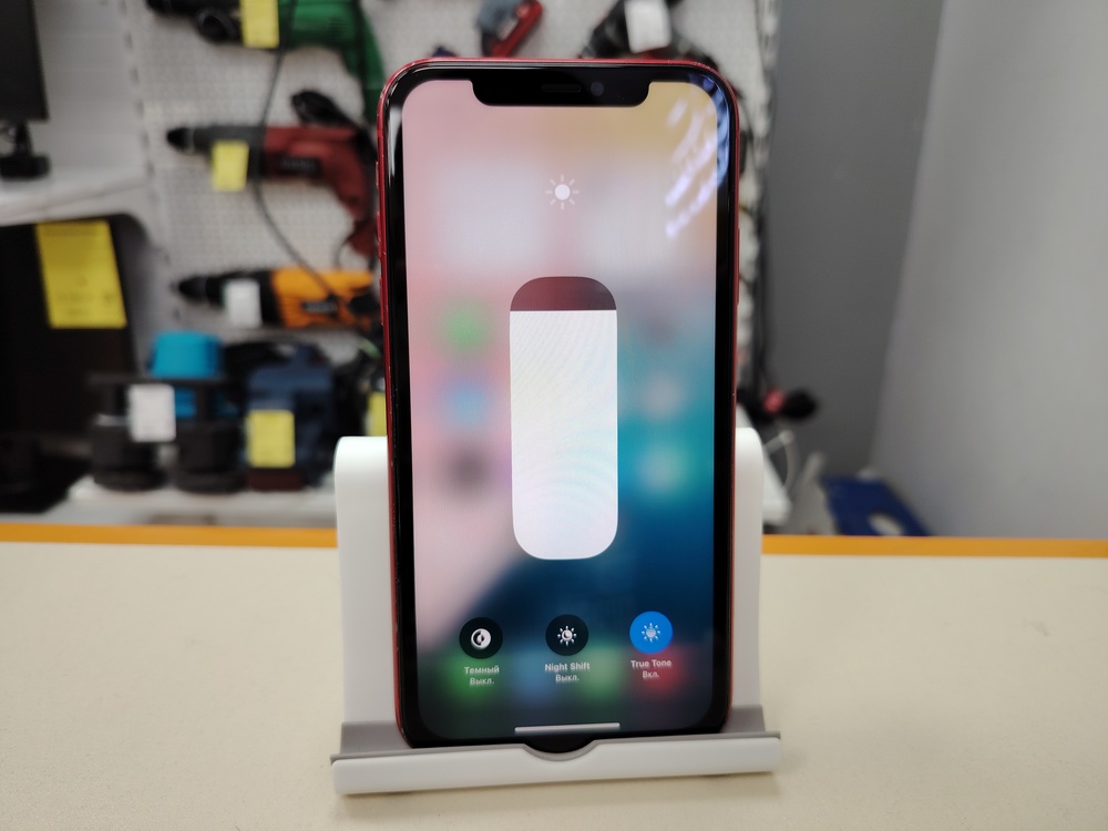 Смартфон Apple iPhone 11 64Gb