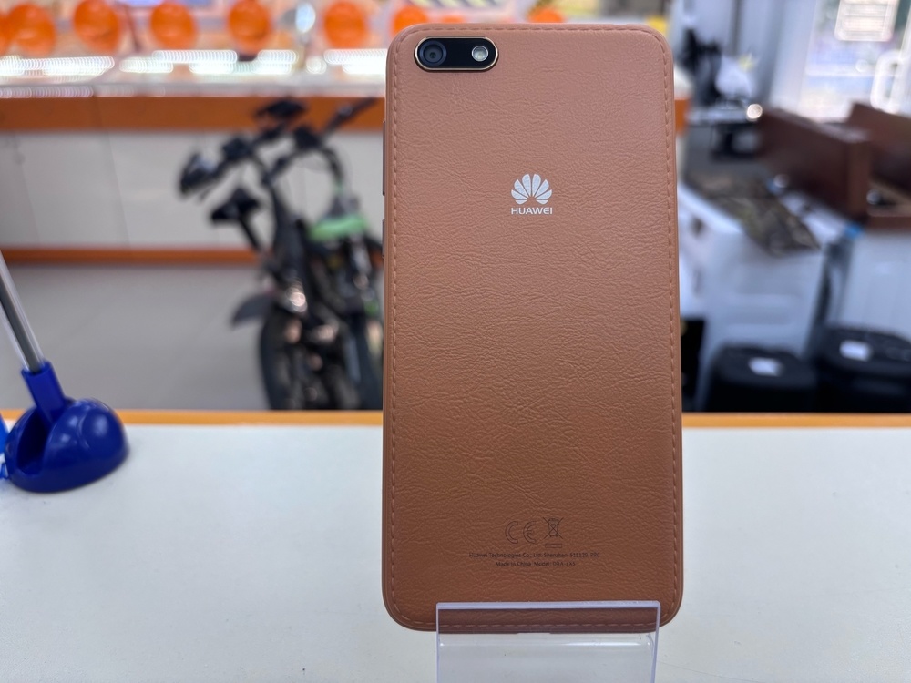 Смартфон Huawei Y5 Lite (2018) 1/16