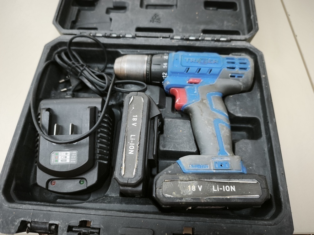 Шуруповерт Trigger 20103