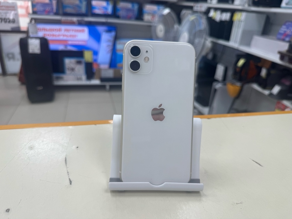 Смартфон Apple iPhone 11 64Gb
