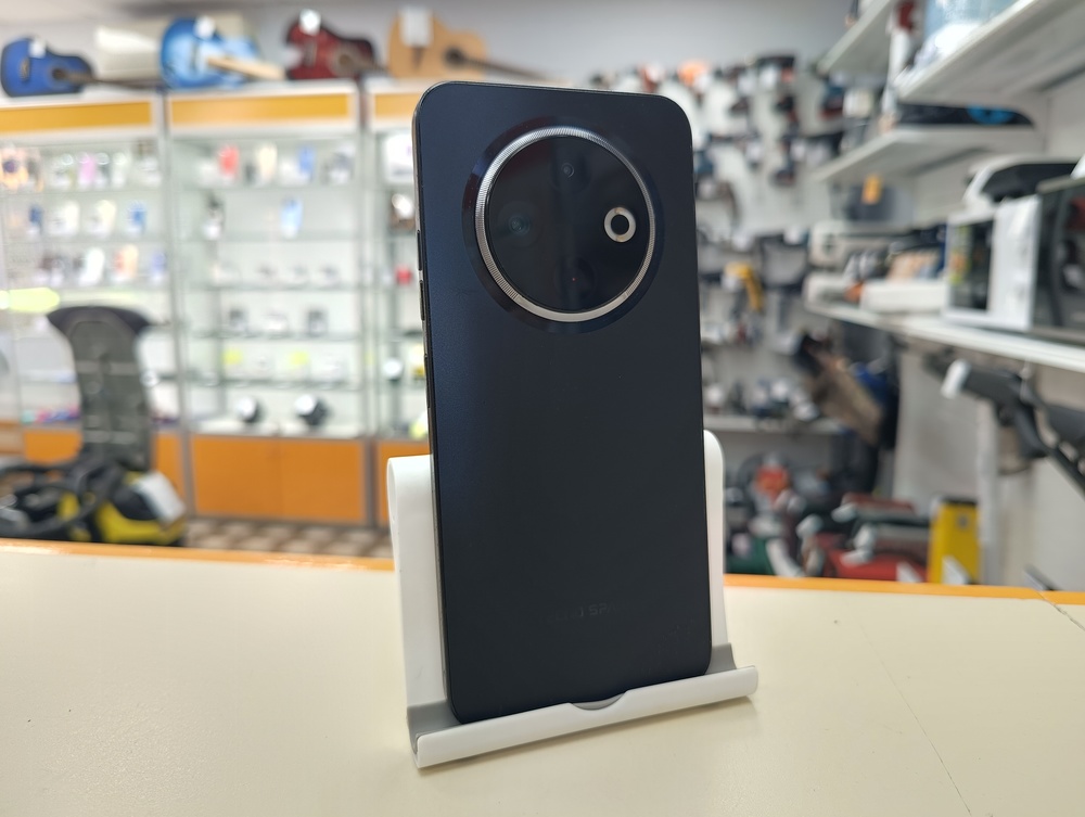 Смартфон Tecno Spark 30C 4/128