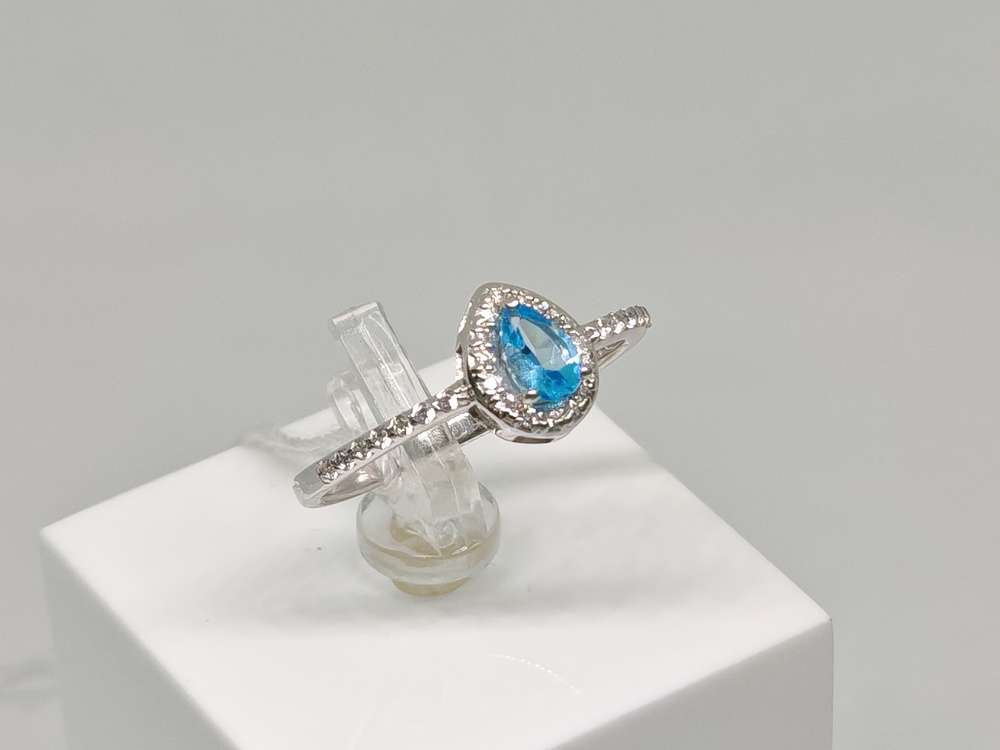 КОЛКМИ585 КОЛЬЦО С КАМНЯМИ (Au 585)