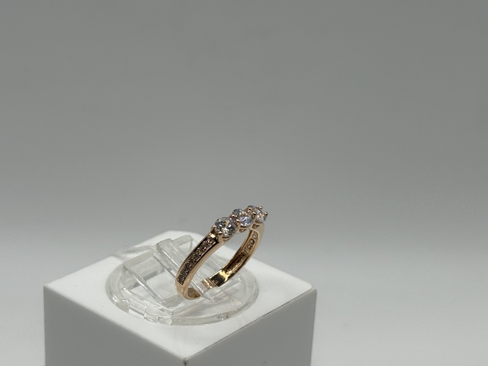 КОЛКМИ585 КОЛЬЦО С КАМНЯМИ (Au 585)