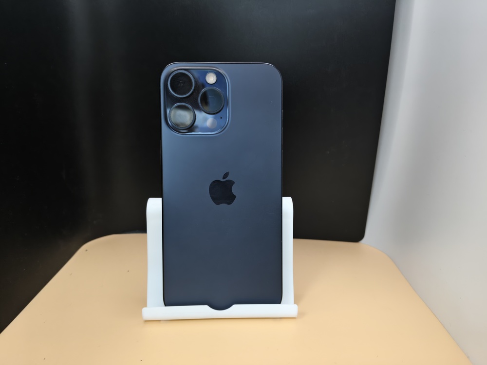 Смартфон Apple iPhone 15 Pro Max 256Gb