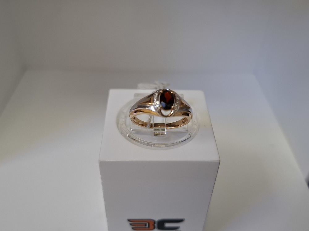 КОЛЬЦО С КАМНЯМИ (Au 585)