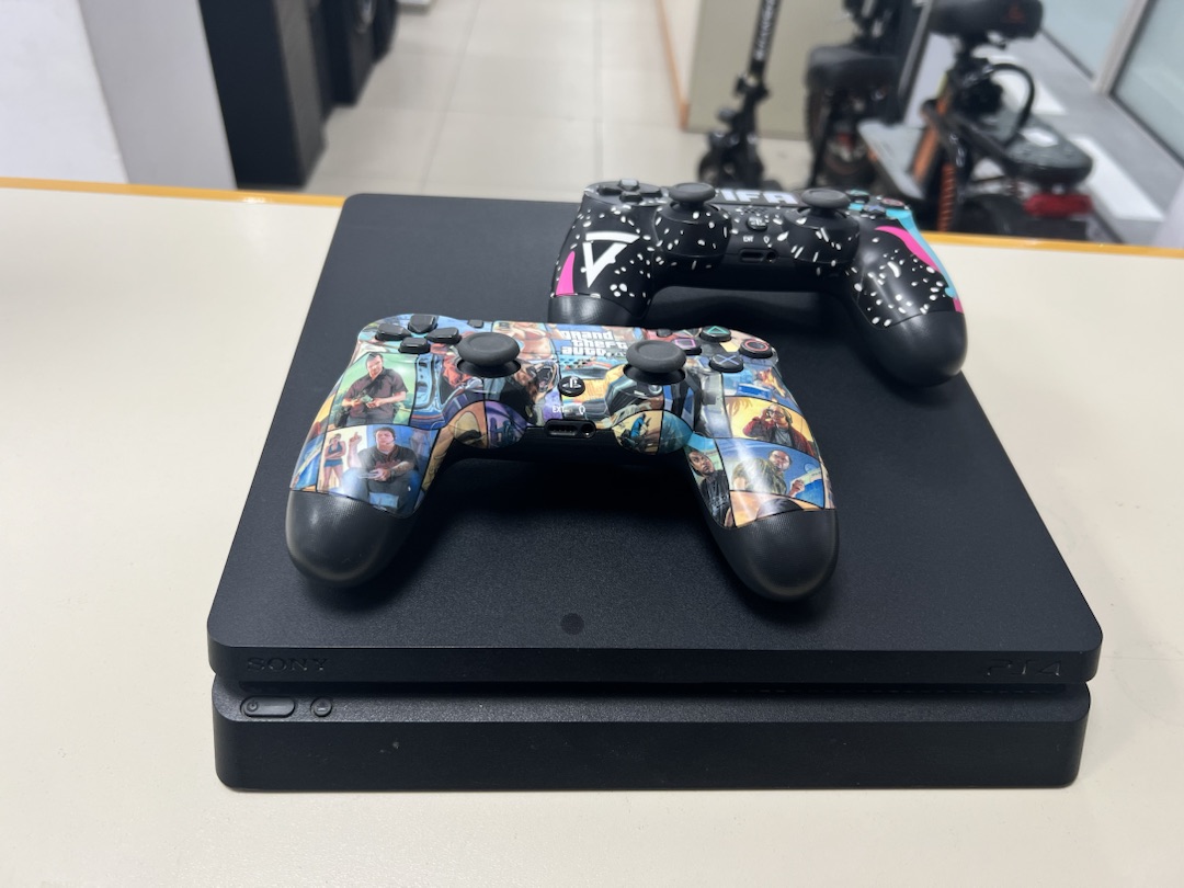 Игровая приставка PlayStation 4 Slim 1Tb
