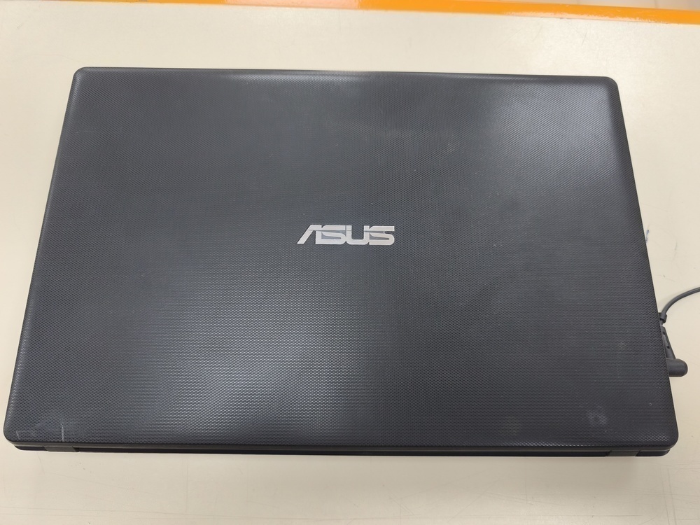 Ноутбук ASUS; Pentium N3530, Нет, 4 Гб, Нет, 500 Гб