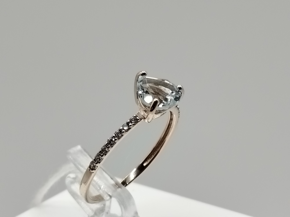 КОЛКМИ585 КОЛЬЦО С КАМНЯМИ (Au 585)