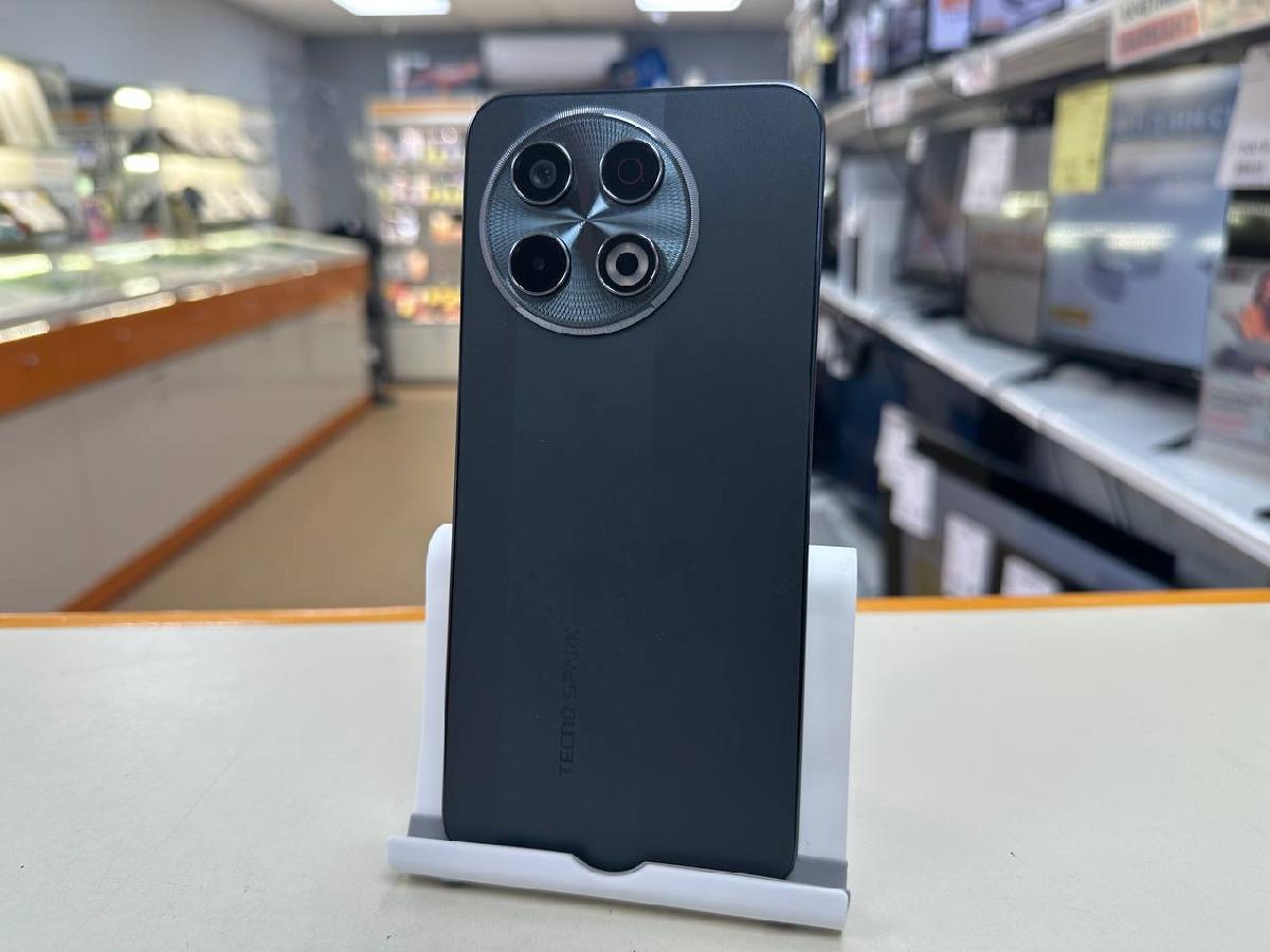 Смартфон Tecno SPARK 30 PRO 8/256