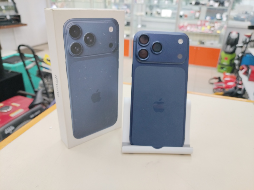 Смартфон Apple Iphone 17 Pro Max 256Gb