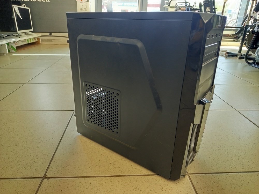 Системный блок Irbis; Core i3-4100M, GeForce GT 730, 4 Гб, 256 Гб, Нет