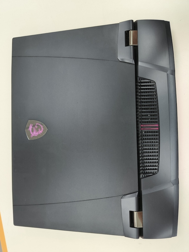 Ноутбук MSI; Core i9-12900HX, GeForce RTX 3080 Ti, 32 Гб, 2 Tb, Нет