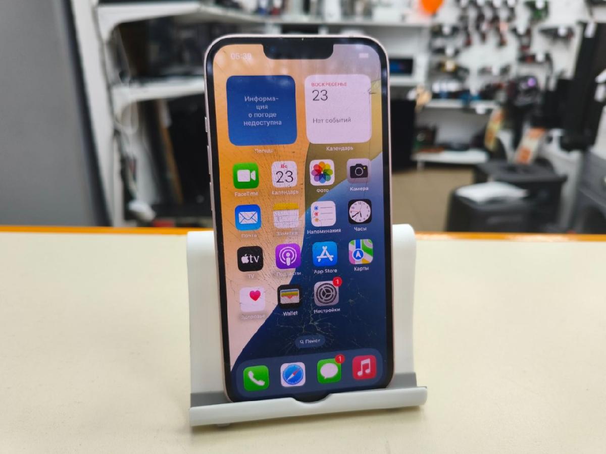 Смартфон Apple iPhone 13 128Gb