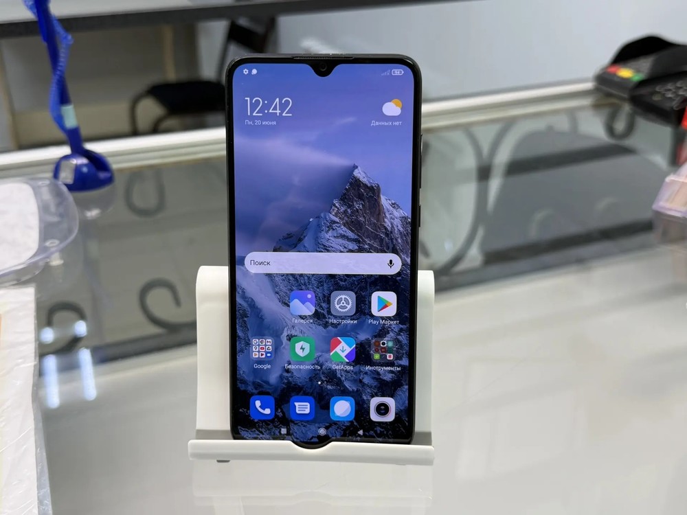 Смартфон Xiaomi Mi 9 Lite 6/64