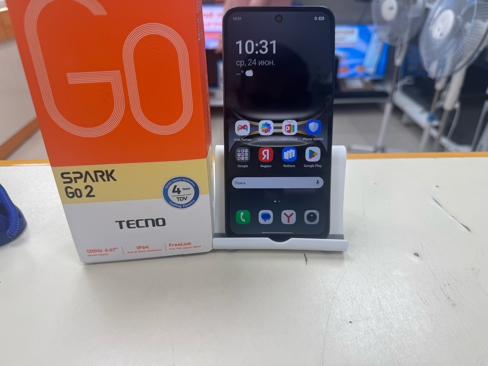Смартфон Tecno Spark Go 2 4/128