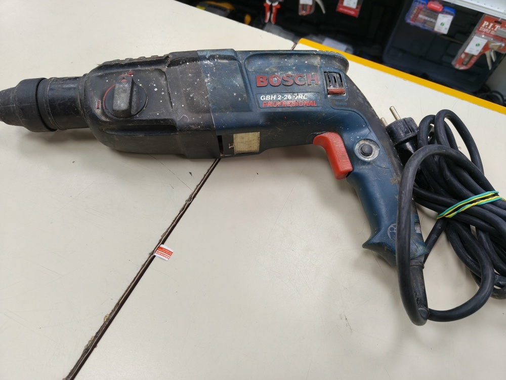 Перфоратор Bosch 2-26DFR