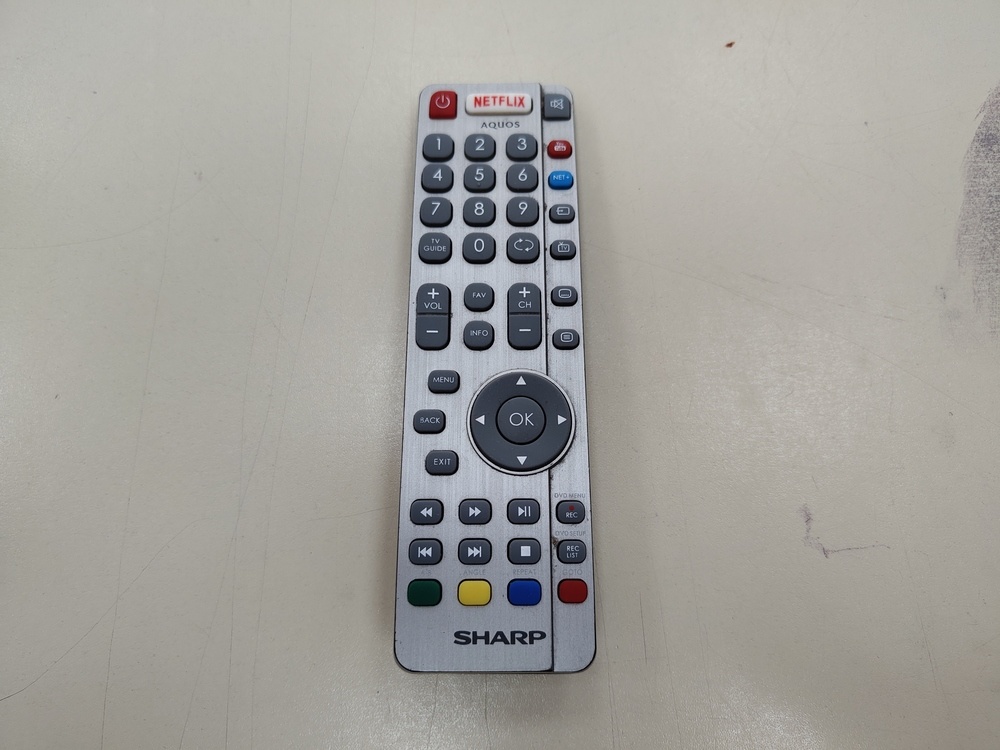 LED Телевизор Sharp LC-49CUG8052E