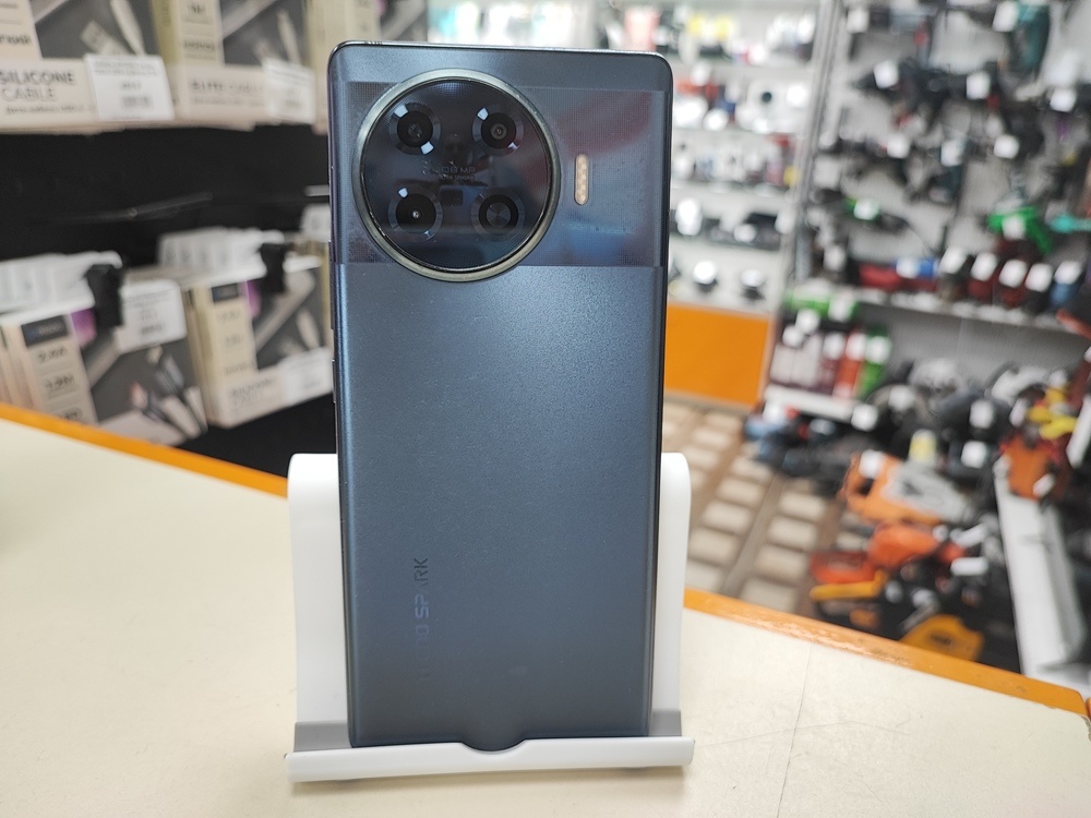 Смартфон Tecno SPARK 20 PRO + 8/256