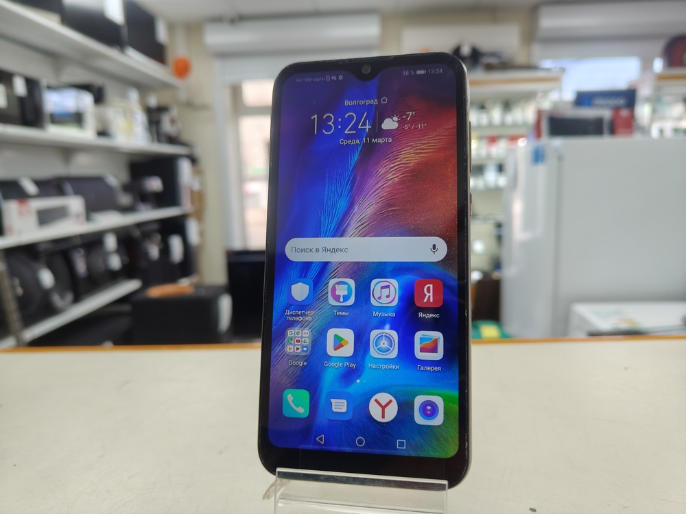 Смартфон Honor 8S 2/32
