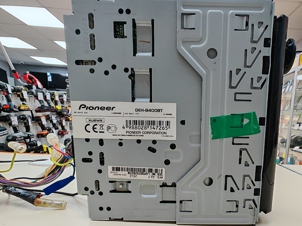 Автомагнитола Pioneer DEH-8400BT