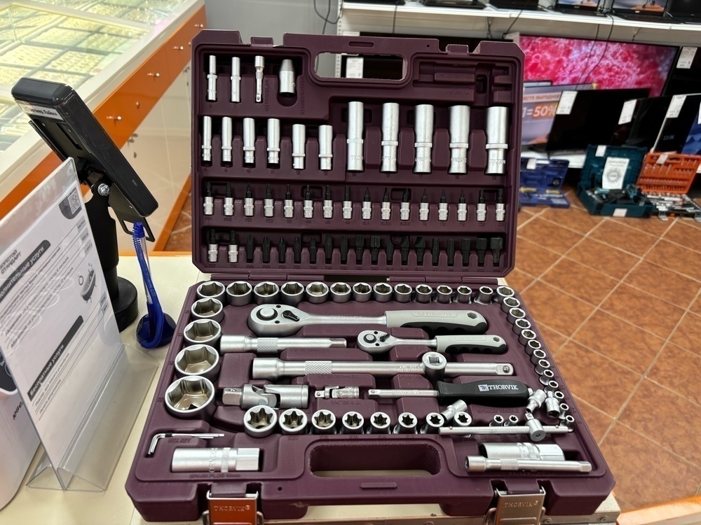 Набор инструментов Thorvik TS108 универсальный 1/4, 1/2 DR