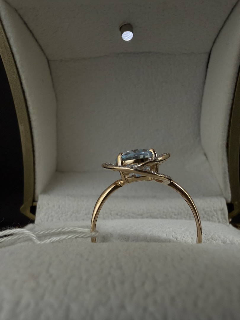 КОЛКМИ585 КОЛЬЦО С КАМНЯМИ (Au 585)