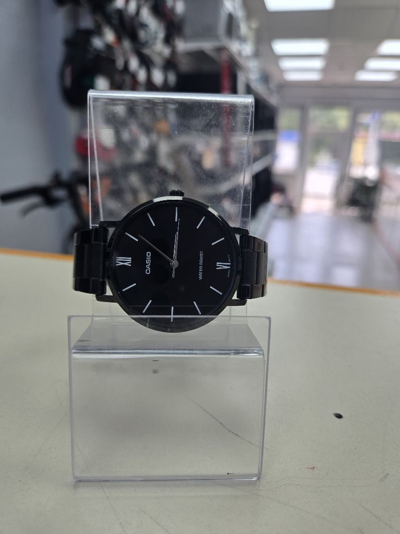 Часы наручные Casio MTP-VT01B-1B