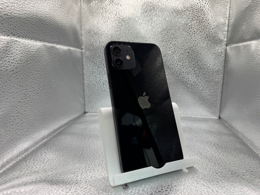 Смартфон Apple iPhone 12 64Gb