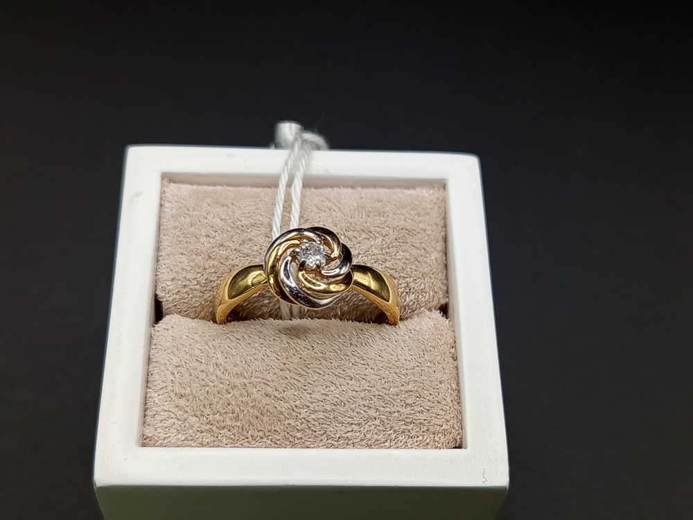 КОЛКМ585 КОЛЬЦО С КАМНЕМ (Au 585)