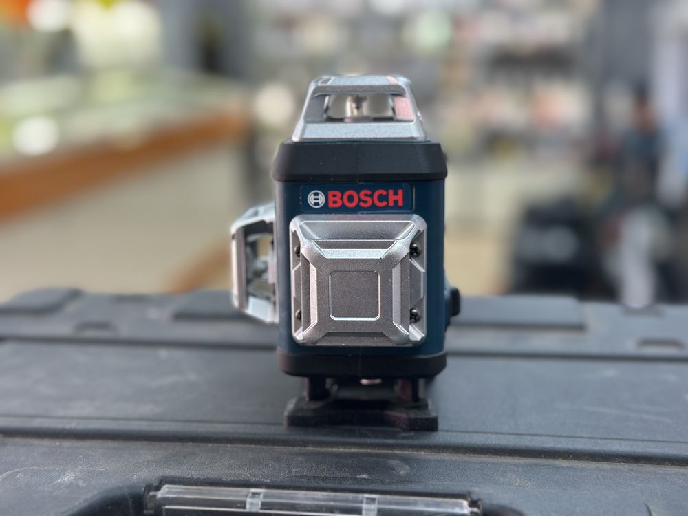 Нивелир Bosch 4D