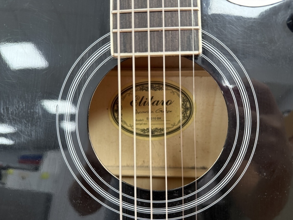 Гитара акустическая Elitaro E4010