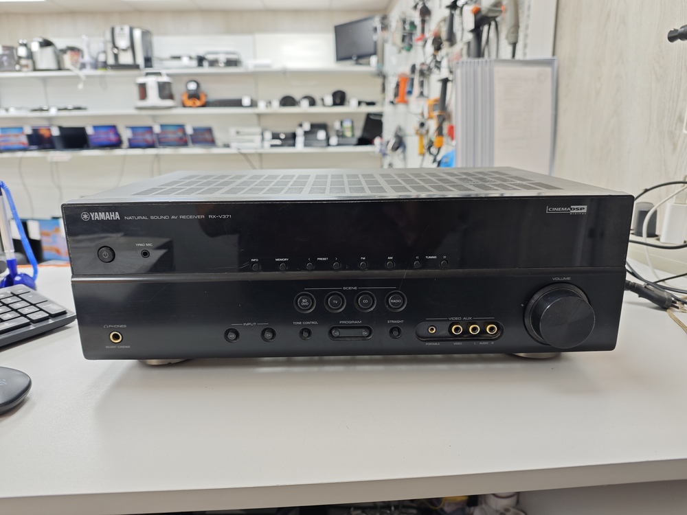 Ресивер Yamaha RX-V371