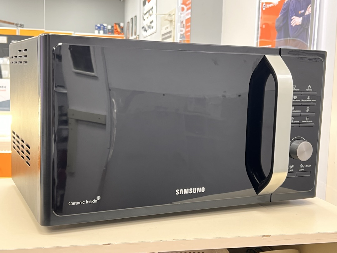 Микроволновая печь Samsung MS23F302TQK