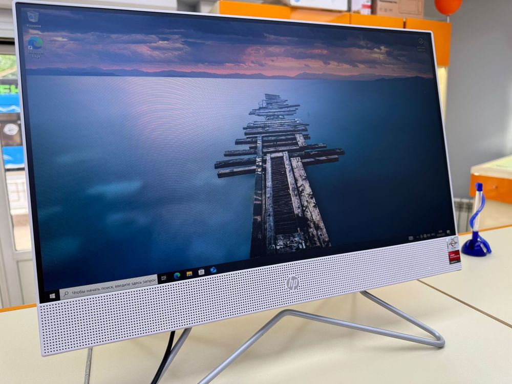 Моноблок HP HP; Athlon 3050U, HD Graphics, 4 Gb, 256 Гб, Нет