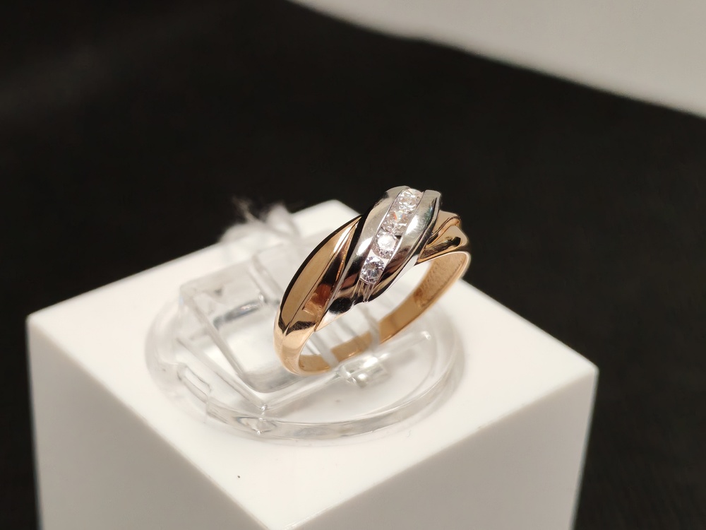 КОЛКМИ585 КОЛЬЦО С КАМНЯМИ (Au 585)