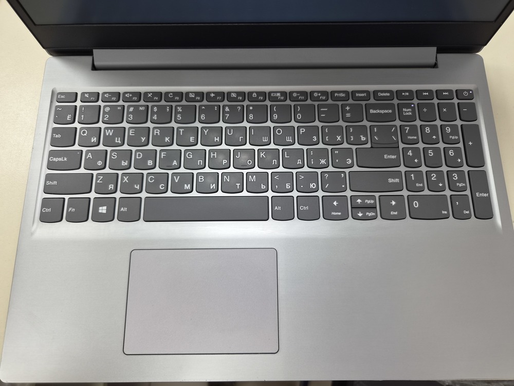 Ноутбук Lenovo; A4-9125, Radeon R3 series, 8 Гб, 120 Гб, Нет