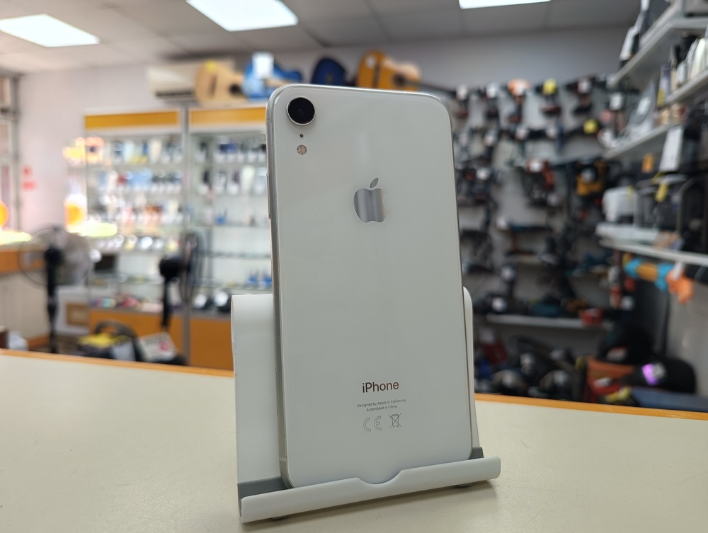 Смартфон Apple iPhone Xr 64Gb