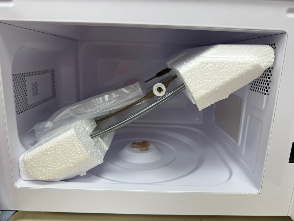 Микроволновая печь Leran FMO 20M22W