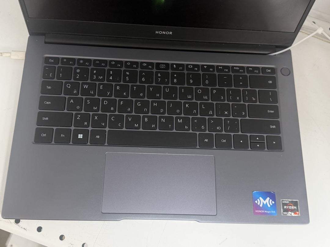 Ноутбук Honor; Ryzen 7 5700U, AMD Radeon (TM) Graphics, 16 Гб, 500 Гб, Нет